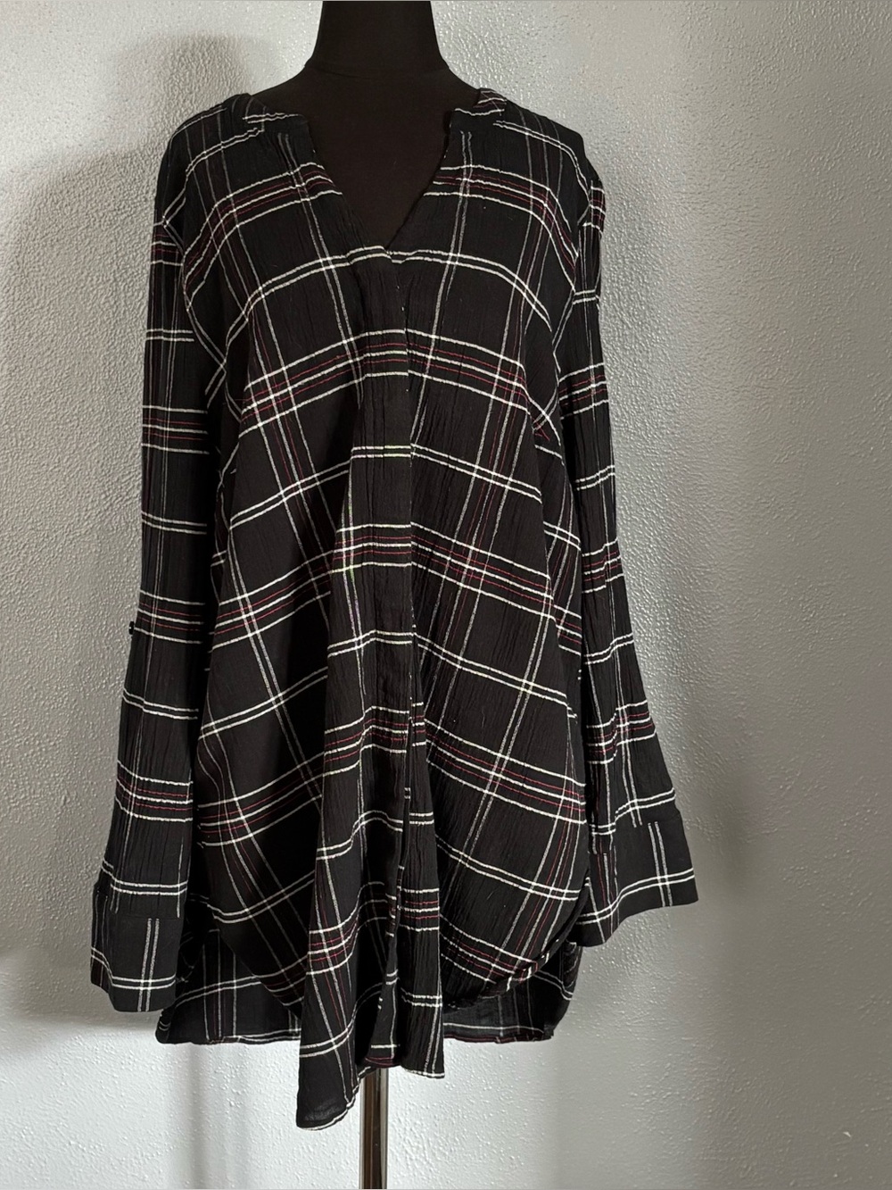 Daily Thread Black Red White Plaid Long Sleeve Button Front Tunic Women Size 1X